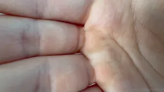 lucymochi onlyfans recent wet hole onlyfans