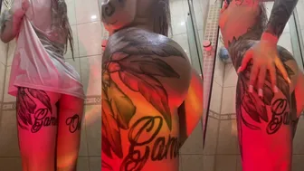 Kira Braun Onlyfans hot babe