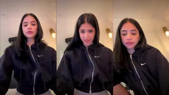 Emily Texas Onlyfans very hot babe masturbates