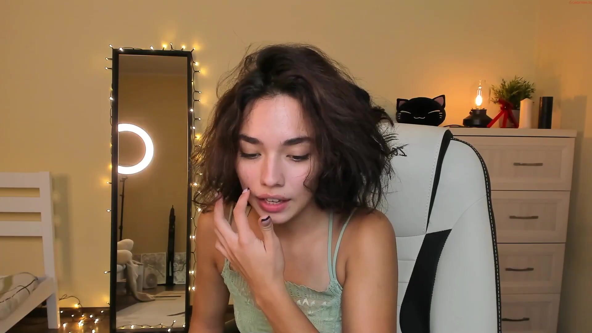 Ella_flar chaturbate 28-september-2022 camcording.